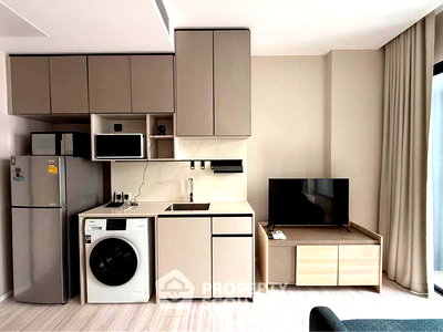 Condos for sale Airport Link Ratchaprarop : 1-BR Condo at The Room Phayathai near ARL Ratchaprarop (ID 2641578)