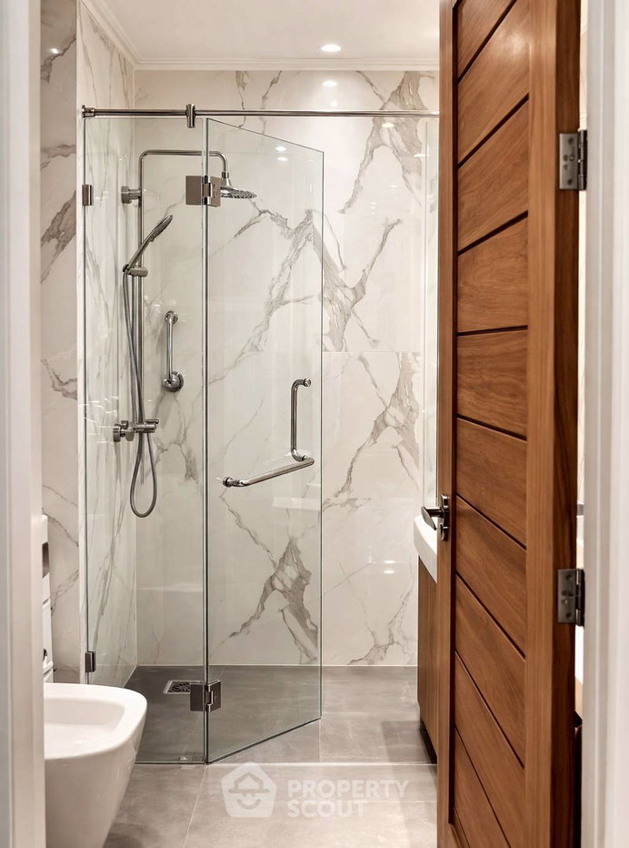 รูป คอนโด 4-ห้องนอน ที่ วอเตอร์มาร์ค เจ้าพระยาริเวอร์ ใกล้ BTS กรุงธนบุรี (ID 2727871) - รูปที่ 16/19