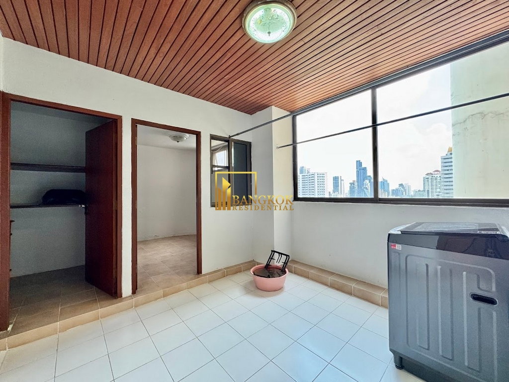 รูป Renovated 3 Bed Apartment in Phrom Phong Area - BR21169CD - รูปที่ 29/41