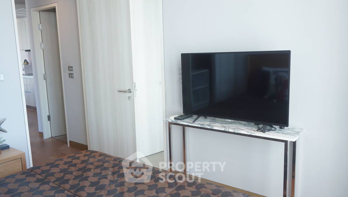 รูป คอนโด 2-ห้องนอน ที่ เดอะ ลุมพินี 24 ใกล้ BTS พร้อมพงษ์ (ID 2738892) - รูปที่ 3/17