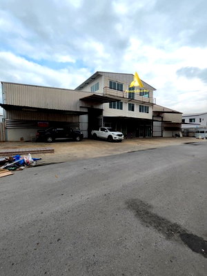 เช่าโรงงาน เขตคลองสามวา : ให้เช่าโกดัง 1,800 ตร.ม. พระยาสุเรนทร์ รถคอนเทนเนอร์เข้าได้ | Assetdee4u