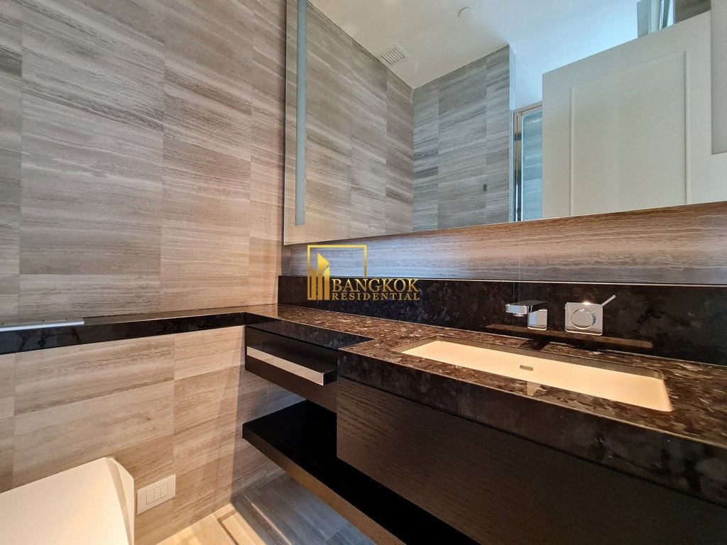 รูป The Four Seasons Residences | Stunning 3 Bed Luxury Condo - BR9600CD - รูปที่ 35/62