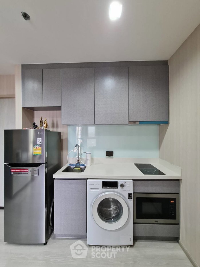 รูป คอนโด สตูดิโอ ที่ ริทึ่ม สุขุมวิท 36-38 ใกล้ BTS ทองหล่อ (ID 2737300) - รูปที่ 4/12
