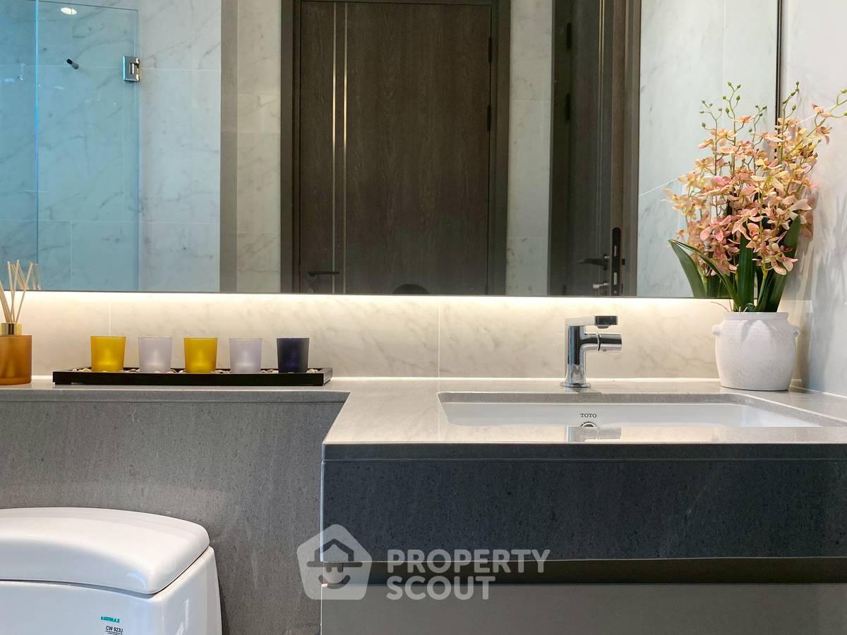 picture 2-BR Condo at Tonson One Residence near BTS Chit Lom (ID 2359585) - 9/20