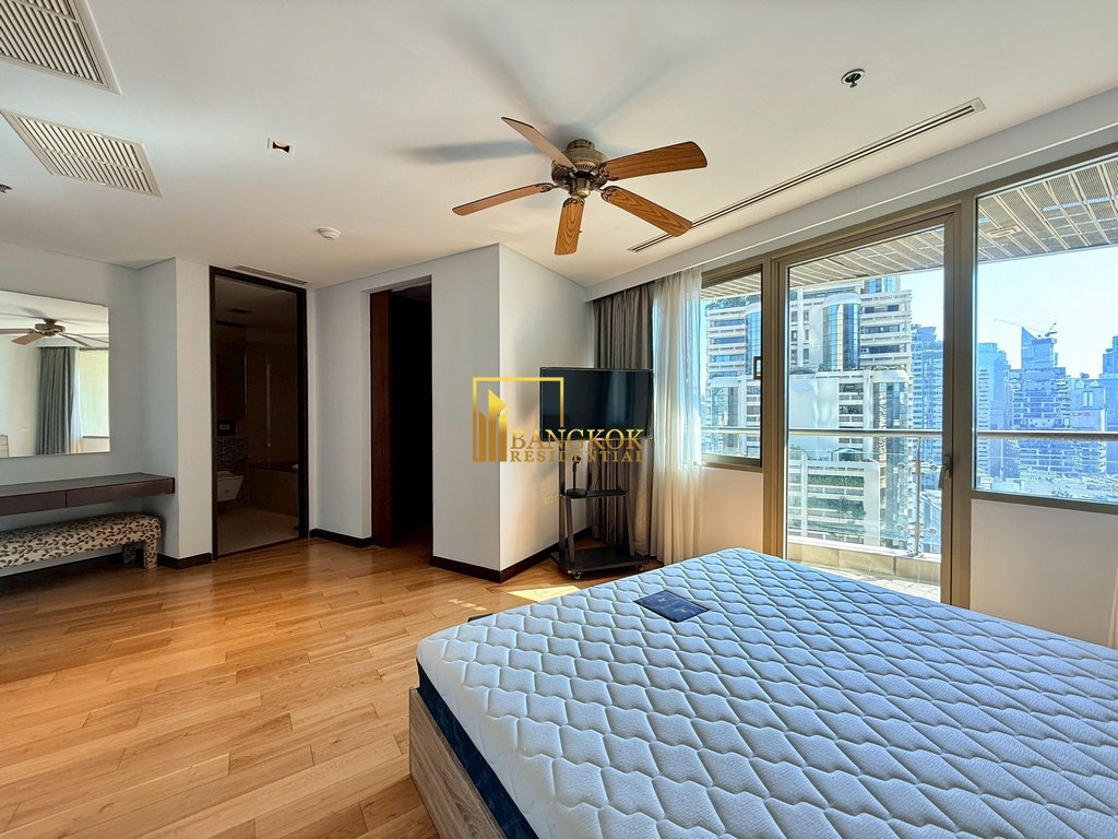 รูป The Lakes | Huge 3 Bedroom Condo For Rent in Asoke Area - BR16293CD - รูปที่ 31/50