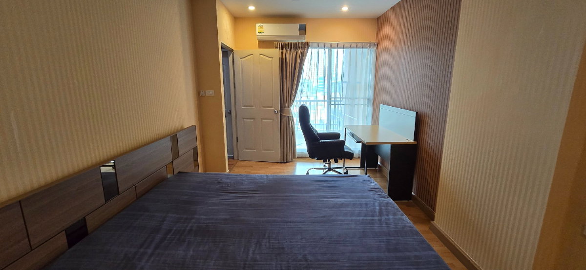 รูป ✅ ห้องใหญ่ 45.28 ตร.ม. ชั้นบนสุด เฟอร์ครบ พร้อมอยู่ ทำเลดี ✅ Supalai City Resort Ratchada-Huai Khwang (ศุภาลัย ซิตี้รีสอร์ท รัชดา-ห้วยขวาง) - รูปที่ 3/11