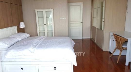 รูป คอนโด 3-ห้องนอน ที่ ณุศา สเตท ทาวเวอร์ คอนโดมิเนียม ใกล้ BTS สะพานตากสิน (ID 676384) - รูปที่ 7/9