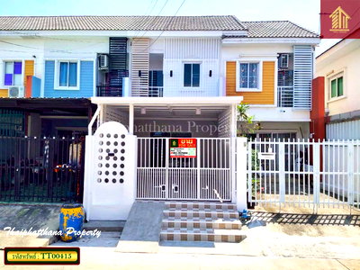 ทาวน์โฮม เมืองสมุทรปราการ สมุทรปราการ : ขายทาวน์เฮ้าส์ กิตตินคร ซอยมังกร ถนนเทพารักษ์ รีโนเวทใหม่ สวยพร้อมอยู่