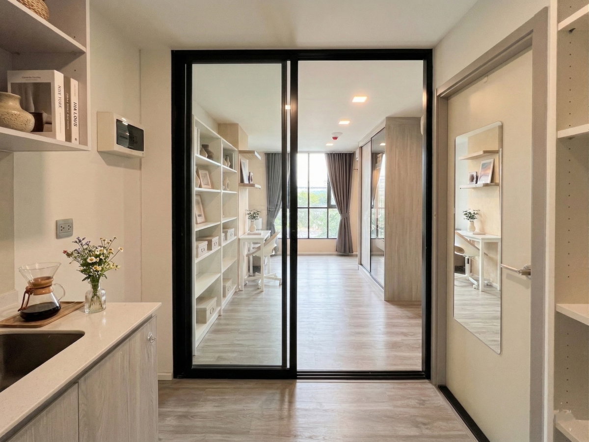 รูป 🔥 ห้องมุม ราคาพิเศษเพียง 1.35 ล้าน พร้อมเข้าอยู่ ส่วนกลางอลังการกว่า 30 รายการ ติดถนนใหญ่ อยู่ตรงข้ามโรบินสันศรีสมาน - รูปที่ 4/17