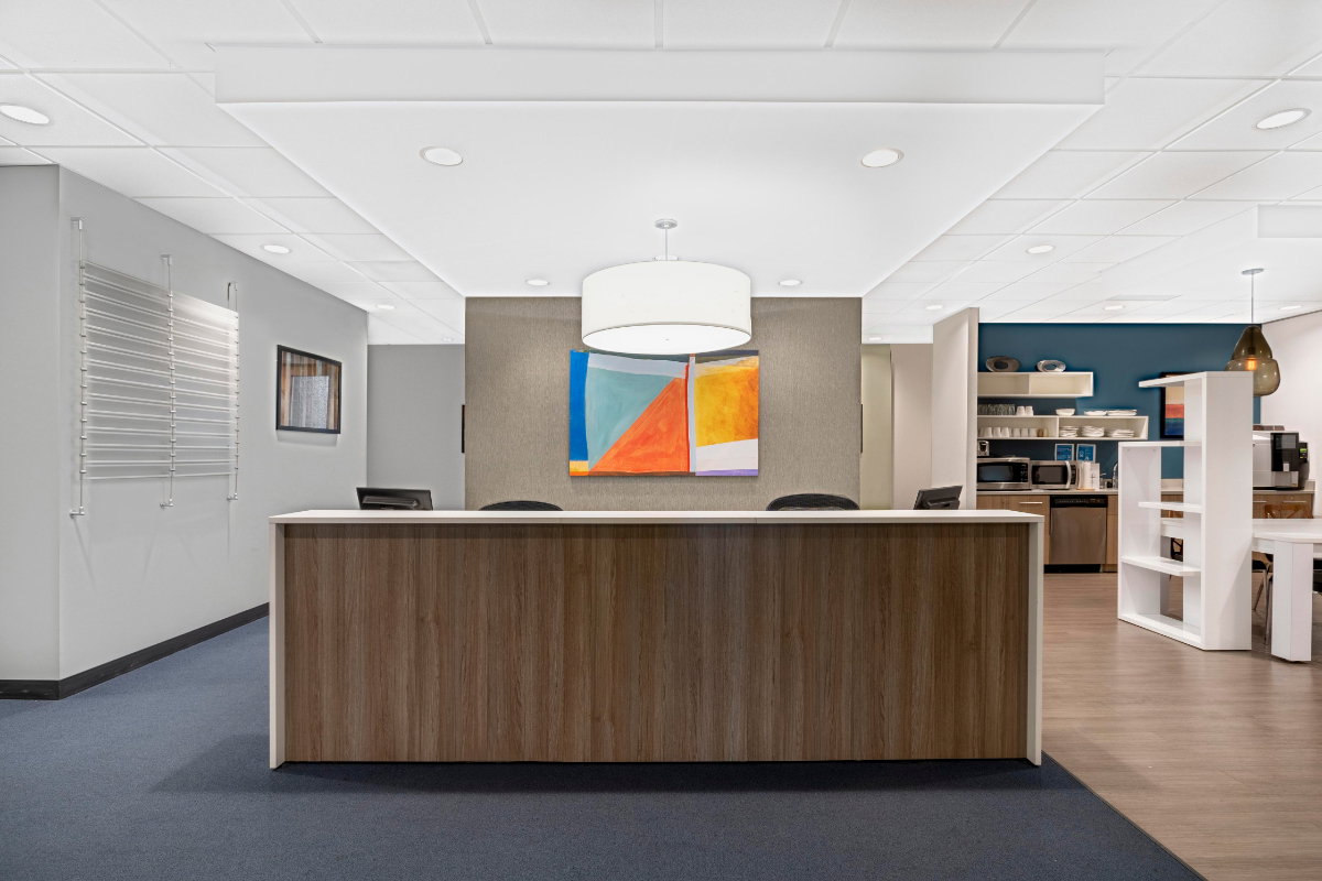 รูป Office Space แบบส่วนตัวสำหรับ 2 คน ที่ Regus Shinawatra Tower 3 - รูปที่ 2/5