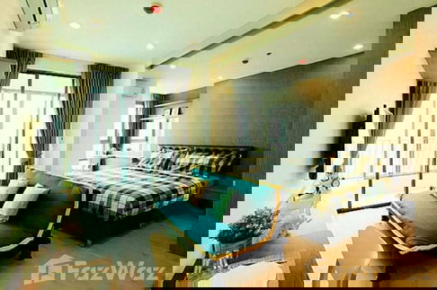 Studio Condo for sale at Ideo Q Chula Samyan 660392