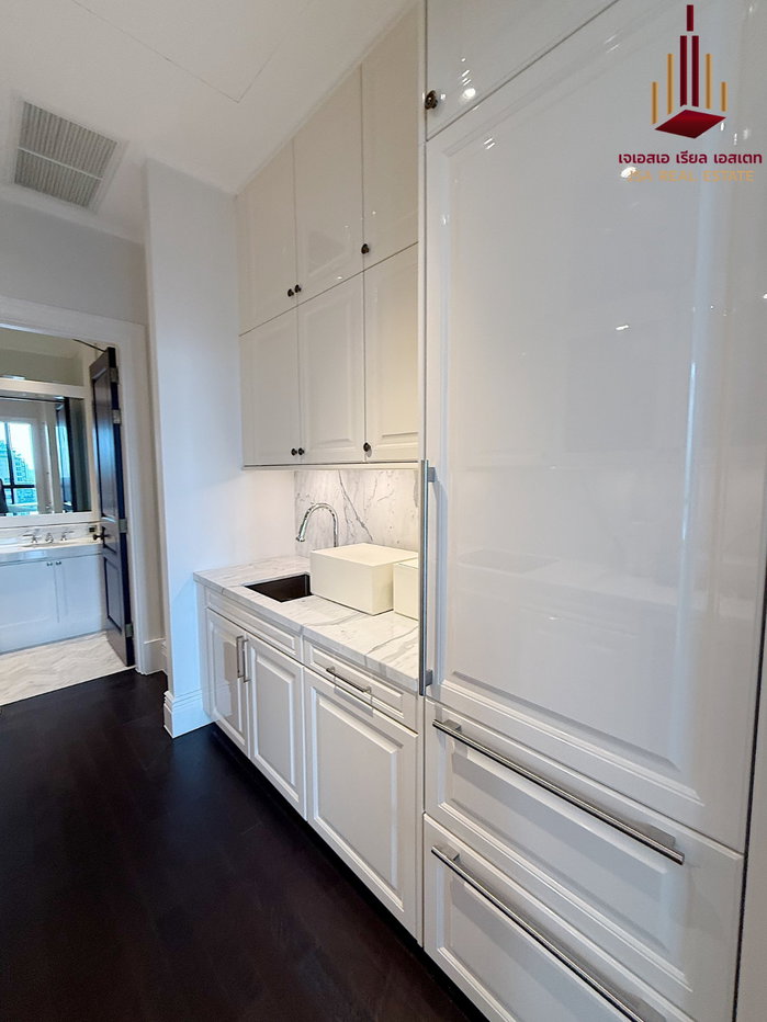 picture ✨ For Rent: 98 Wireless Condo ✨💰 Only 300,000 THB/month - 6/6