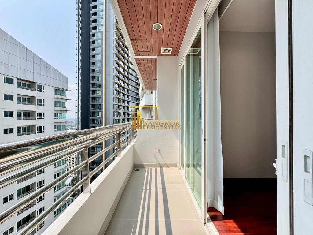 รูป Bright & Airy 4 Bedroom Luxury Apartment in Phrom Phong - BR21229AP - รูปที่ 9/55