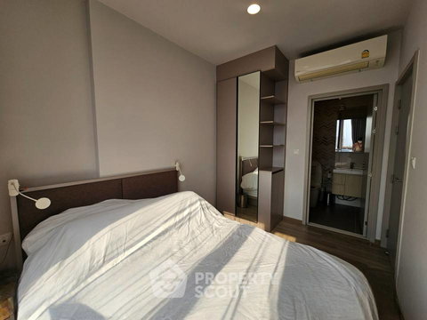 1-BR Condo at Oka Haus Sukhumvit 36 near BTS Thong Lor (ID 2732241)