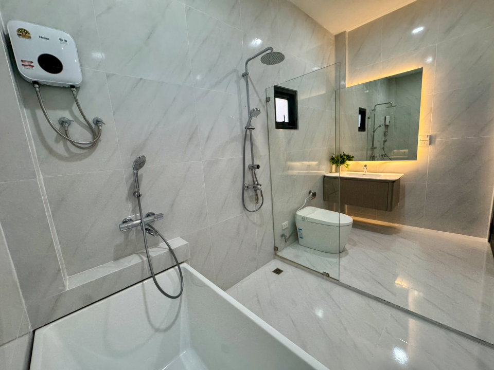 รูป ขายพูลวิลล่า Modern Lanna Luxury ใกล้เมือง เชียงใหม่ Fully furnished พร้อมเข้าอยู่ บิ้วอินทั้งหลัง -SW003538 - รูปที่ 36/41