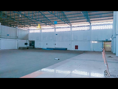 ให้เช่าโกดังมีออฟฟิศ ย่านบางพลี กิ่งแก้ว มีหลายขนาด รถเทรลเลอร์ 40 ฟุตเข้าได้