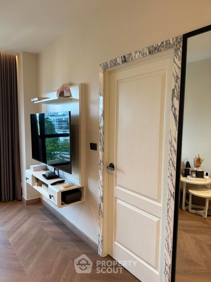 รูป คอนโด 1-ห้องนอน ที่ เดอะ เครส พหลโยธิน 11 ใกล้ BTS อารีย์ (ID 2746435) - รูปที่ 3/6