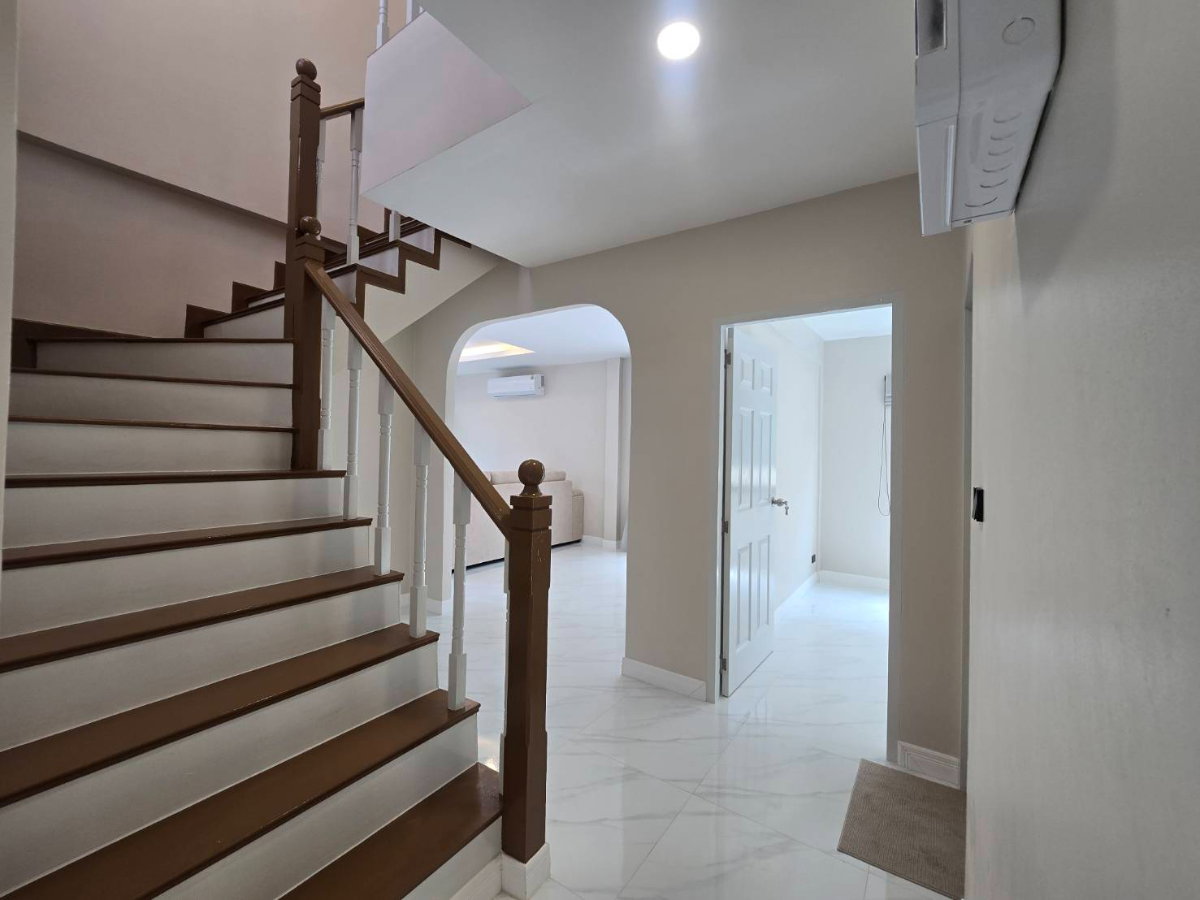 รูป บ้านแฝด2ชั้น รีโนเวทใหม่ ทำเลดีต้นโครงการ แต่งพร้อมอยู่ หมู่บ้านฟ้าปิยรมย์ เฟส6 พฤกษ์วนา ลำลูกกาคลอง6 บึงคำพร้อย ปทุมธานี แถมเฟอร์,แอร์ - รูปที่ 32/49