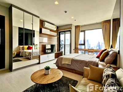Condos for sale Sukumvit 36 : Studio Condo for sale at Rhythm Sukhumvit 36-38  6116932