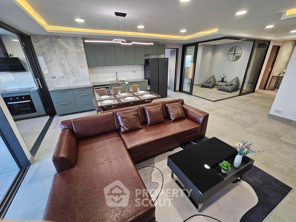 รูป คอนโด 3-ห้องนอน ที่ เดอะวอเตอร์ฟอร์ด ไดมอน ทาวเวอร์ สุขุมวิท ใกล้ BTS พร้อมพงษ์ (ID 1520858) - รูปที่ 17/24