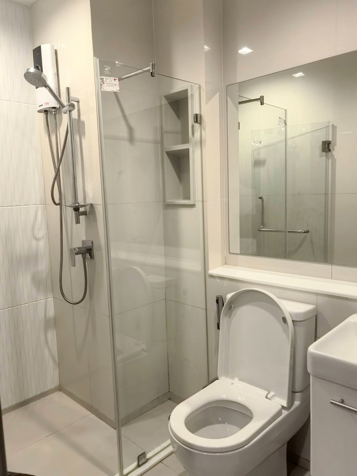 รูป Life Asoke Hype ห้องสวย ราคาดี สอบถามเพิ่มเติมได้ที่ Line @condorental - รูปที่ 9/10