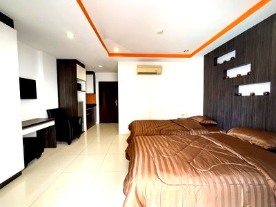 ขายคอนโด : 1 Bedroom Condo for Sale at New Nordic VIP 3 in Pratumnak Hill