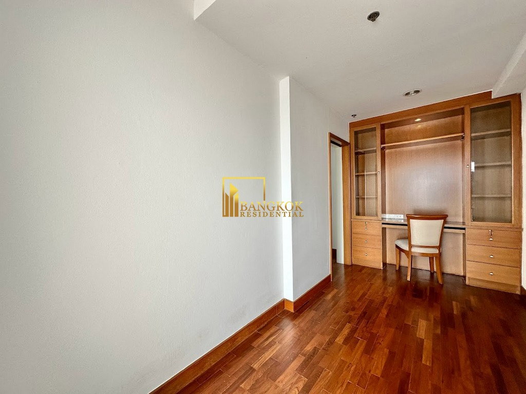 รูป Nondzee Condominium | Spacious 3 Bed Duplex Condo in Sathorn - BR14605CD - รูปที่ 10/46