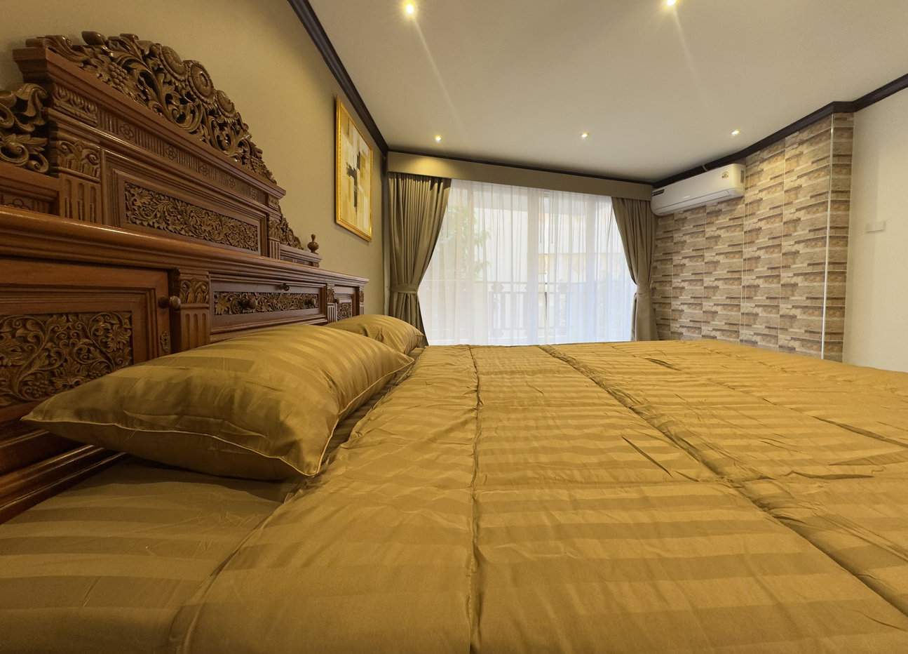 รูป 2 Bed Condo for Rent at Royal Hill Resort in Thappraya Pattaya - รูปที่ 12/23