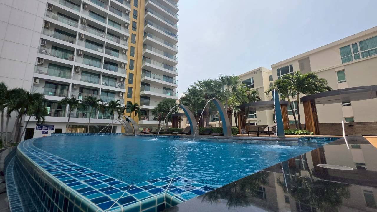 รูป 1 Bed Condo for Sale at The Peak Tower in Pratumnak Hill Pattaya - รูปที่ 14/15