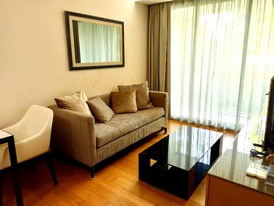 Condos for sale : VIA 31 Sukhumvit 31 | Rare 1BR 47sqm with Green View | Fully Furnished