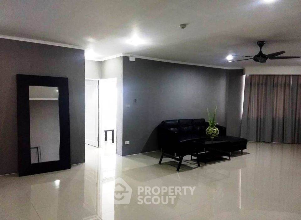 รูป คอนโด 3-ห้องนอน ที่ เดอะ วอเตอร์ฟอร์ด พาร์ค สุขุมวิท 53 คอนโดมิเนียม ใกล้ BTS ทองหล่อ (ID 2744716) - รูปที่ 3/21