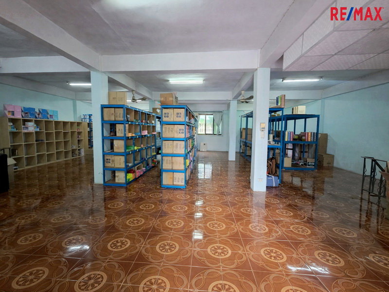 รูป ขายอาคารพาณิชย์ 3.5 ชั้น 3 คูหา พระราม 2 ซอยสะแกงาม 35/3 พื้นที่ใหญ่ เหมาะทำธุรกิจ - รูปที่ 15/34