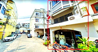 เช่าอาคารพาณิชย์ เขตบางเขน : เหมาะสำนักงาน คลินิก หรือพักอาศัย ใกล้แฟชั่นนวลจันทร์ 500 ม.2 น้ำ อาคารพาณิชย์ให้เช่า 4.5 ชั้น ห้องริม 3 นอน 20 ตร.วา. 330 ตร.ม.