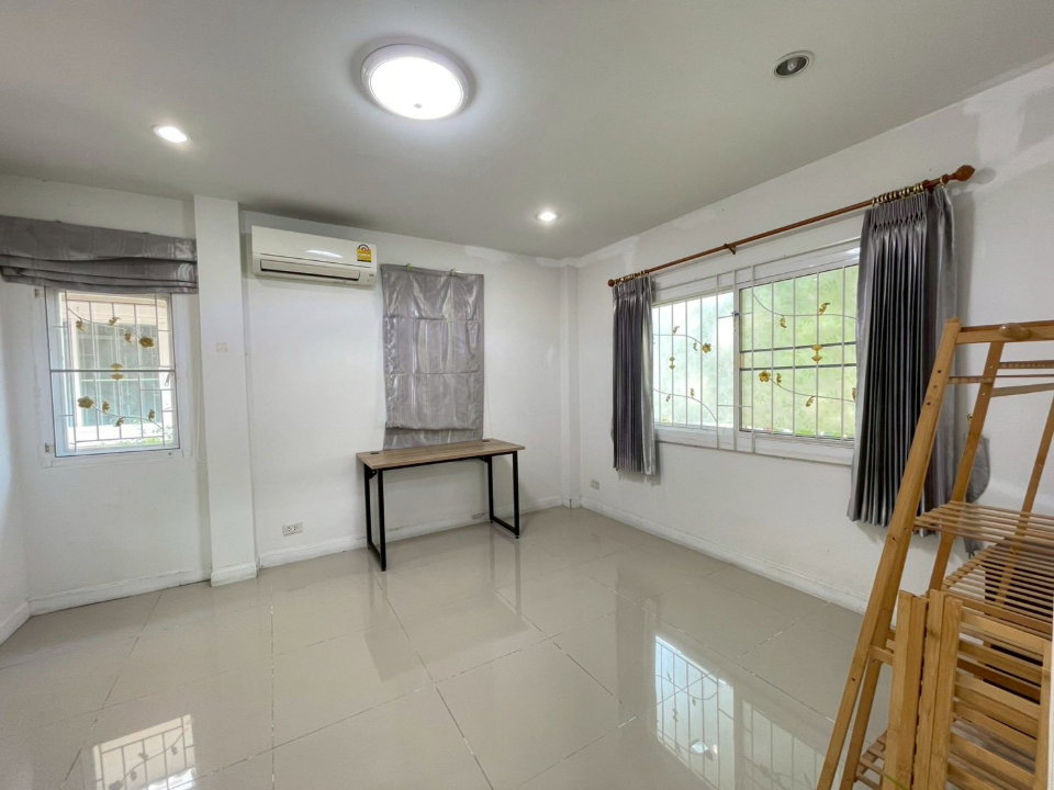 รูป ให้เช่าบ้านเดี่ยว โครงการอรสิริน3 โซนสันกำแพง เดินทางเข้า-ออกเมืองง่าย ใกล้โรงเรียนนานาชาติ Mill Hill International School -RW007777 - รูปที่ 6/15