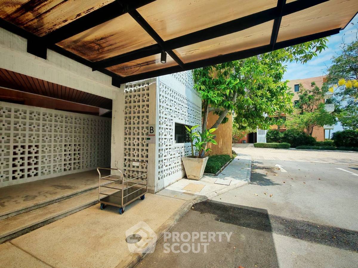 picture 2-BR Condo For Sale, Baan Chaantalay Cha-Am, Near Cha-Am Beach (ID 2745736) - 17/19