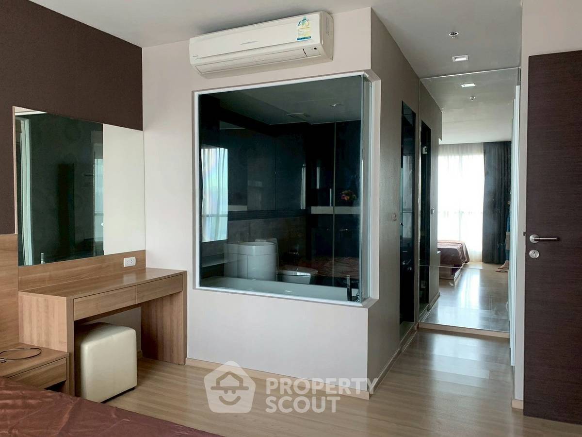 รูป คอนโด 2-ห้องนอน ที่ ริธึ่ม สาทร ใกล้ BTS สะพานตากสิน (ID 2746251) - รูปที่ 10/13
