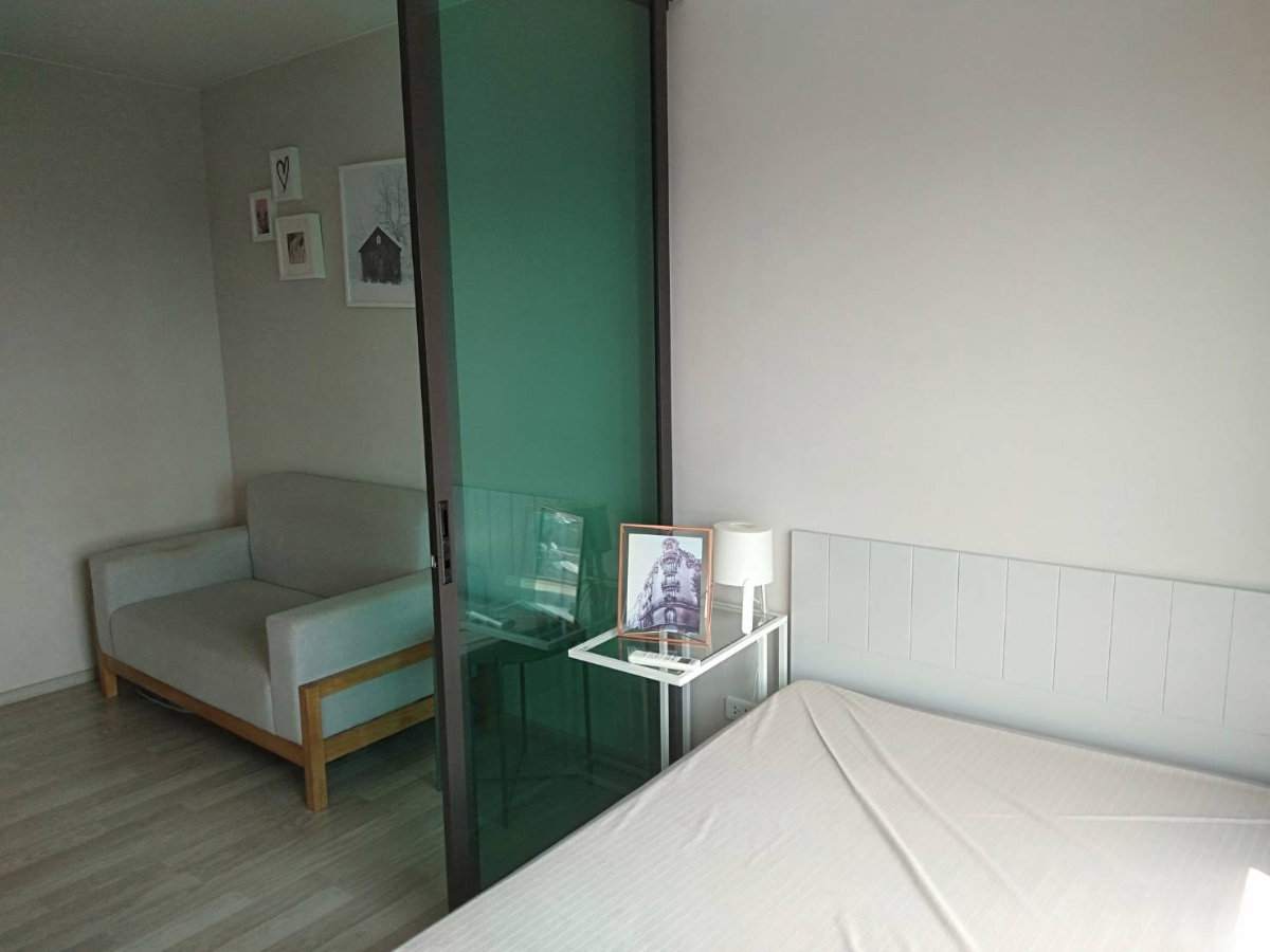 รูป เช่า ไพรเวซี รามาไนท์ (Privacy Rama9) ขนาด 23 ตรม ราคา 10,000 บาท พร้อมเฟอร์และเครื่องใช้ไฟฟ้า - รูปที่ 1/9