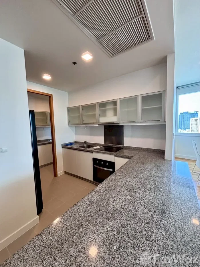 รูป คอนโดให้เช่า 3 ห้องนอน ในโครงการ มิลเลนเนียม เรสซิเดนซ์ 6109847 - รูปที่ 17/30