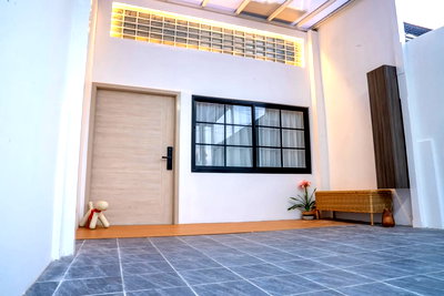 เช่าทาวน์โฮม ถนนเพชรบุรี (ตัดใหม่) กรุงเทพฯ : WS6903 ✨ ให้เช่าทาวน์โฮมสไตล์ ทาวน์โฮมหรู ใจกลางพระโขนง 🏡 ใกล้ BTS เพียง 65,000/เดือน เลี้ยงสัตว์ได้!