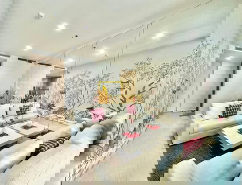 Noble Ploenchit | Stylish 1 Bedroom Condo For Rent in Phloenchit - BR18144CD