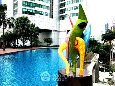 คอนโดให้เช่า : คอนโด 3-ห้องนอน ที่ มิลเลนเนียม เรสซิเด้นส์ แอท สุขุมวิท คอนโดมิเนียม ใกล้ BTS อโศก (ID 2737253)