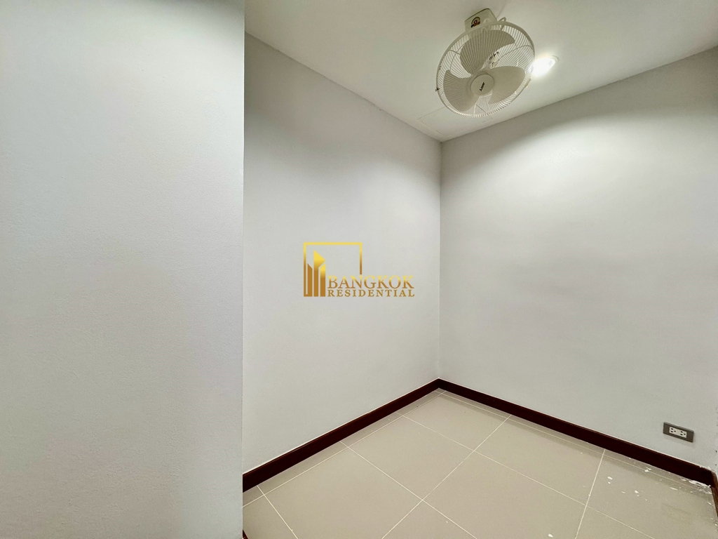 รูป Bright & Airy 4 Bedroom Luxury Apartment in Phrom Phong - BR21229AP - รูปที่ 37/55