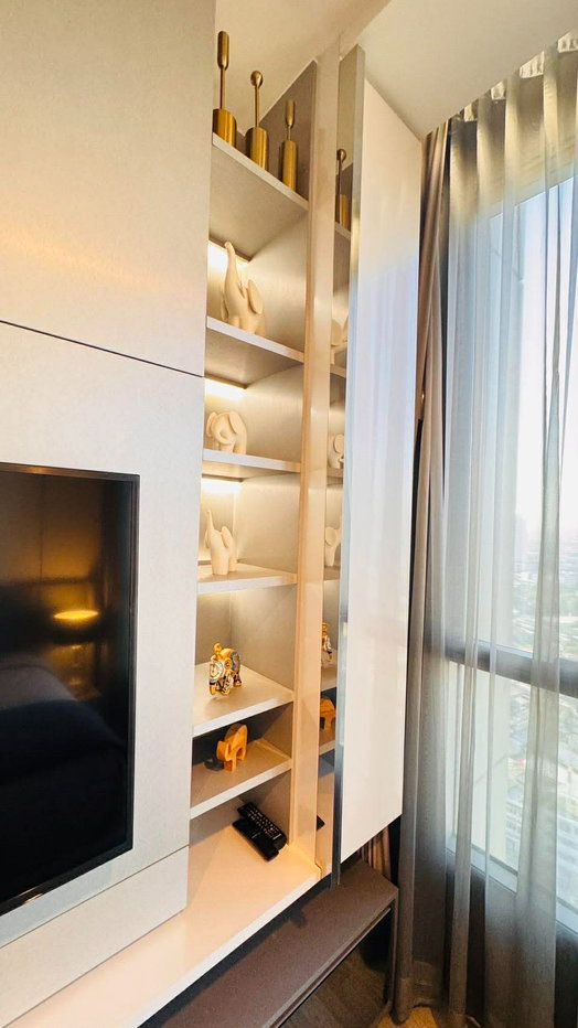 รูป 🔥[ Rare Item! ส่วนลดเกือบ 3 ล้าน ] ✨ขายคอนโด The Room สาทร-เซนต์หลุยส์ – ห้องมุม วิวสวย สภาพนางฟ้า ✨ - รูปที่ 5/38