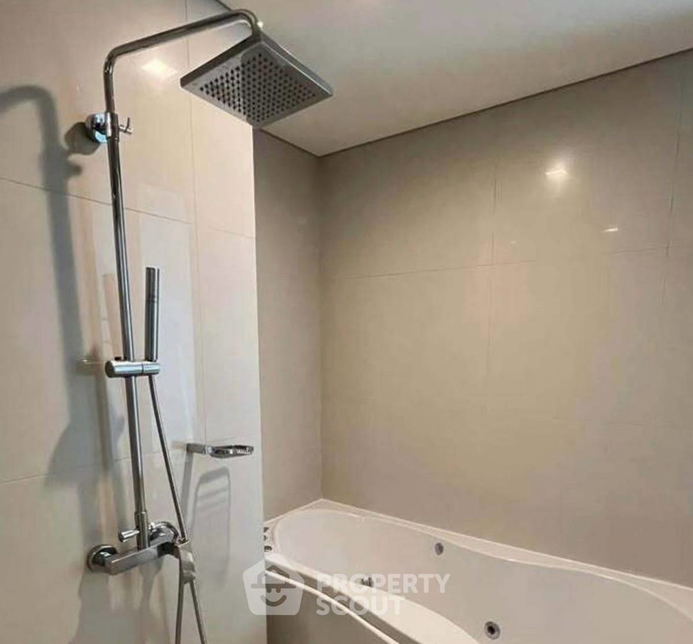 รูป คอนโด 2-ห้องนอน ที่ ไอวี่ ทองหล่อ 23 ใกล้ ทองหล่อ (ID 2743966) - รูปที่ 2/5