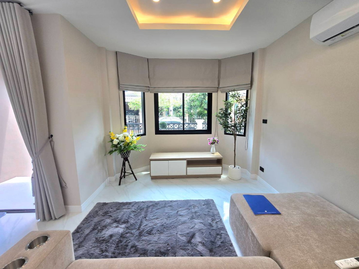 รูป บ้านแฝด2ชั้น รีโนเวทใหม่ ทำเลดีต้นโครงการ แต่งพร้อมอยู่ หมู่บ้านฟ้าปิยรมย์ เฟส6 พฤกษ์วนา ลำลูกกาคลอง6 บึงคำพร้อย ปทุมธานี แถมเฟอร์,แอร์ - รูปที่ 22/49