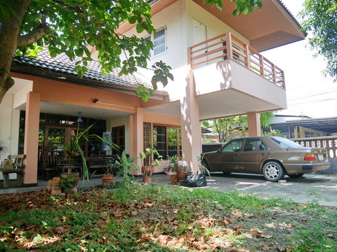 ขายบ้านเดี่ยว หมู่บ้านสี่ไชยทอง3 ซอย แจ้งวัฒนะ-ปากเกร็ด 24 ถนนแจ้งวัฒนะ ตำบลบางตลาด อำเภอปากเกร็ด นนทบุรี ใกล้ห้างเซ็นทรัล แจ้งวัฒนะใกล้ห้างบิ๊กซี
