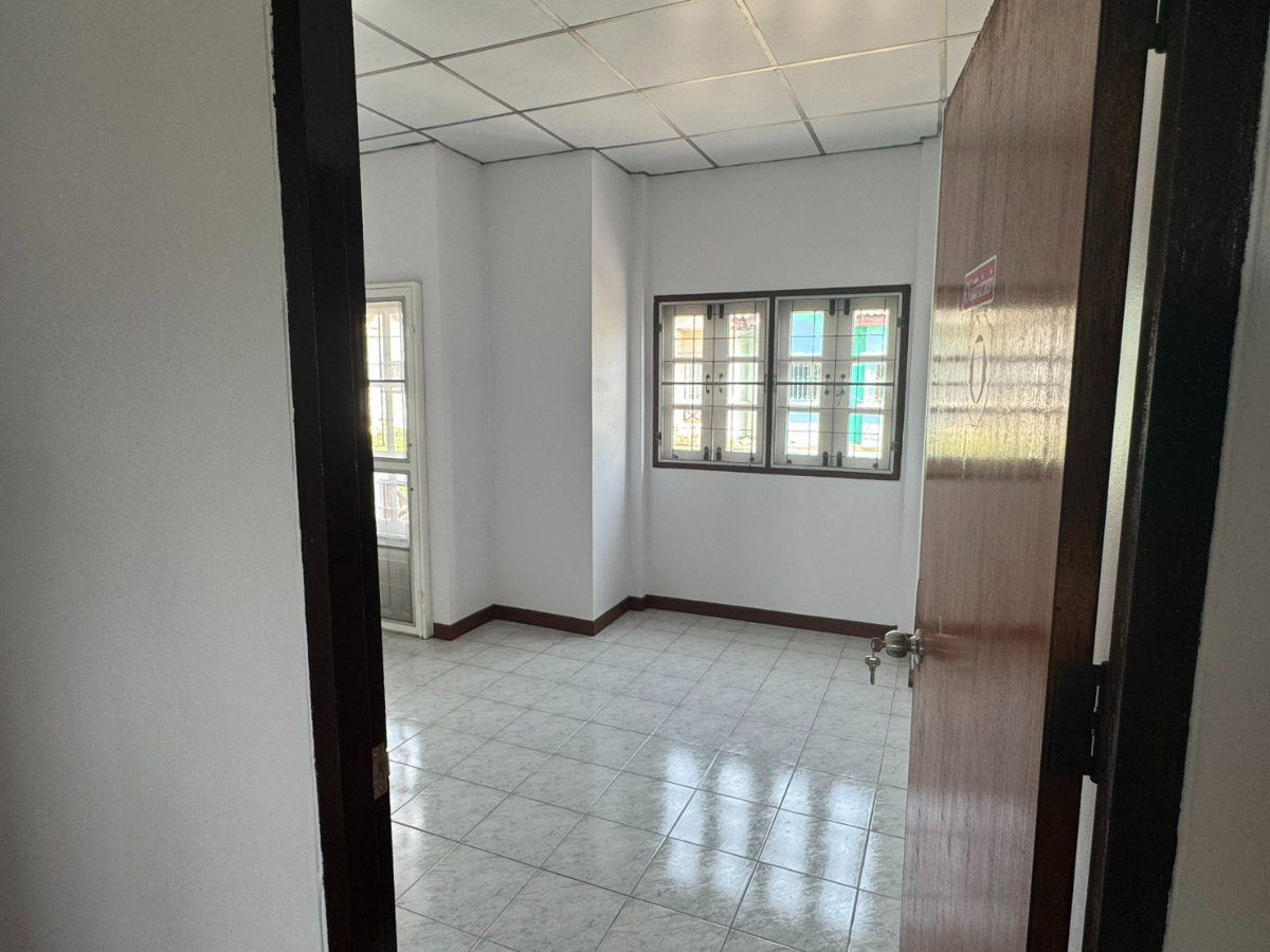 รูป ขายทาวน์เฮ้าส์2ชั้นติดถนนใหญ่ลำลูกกา - รูปที่ 14/21