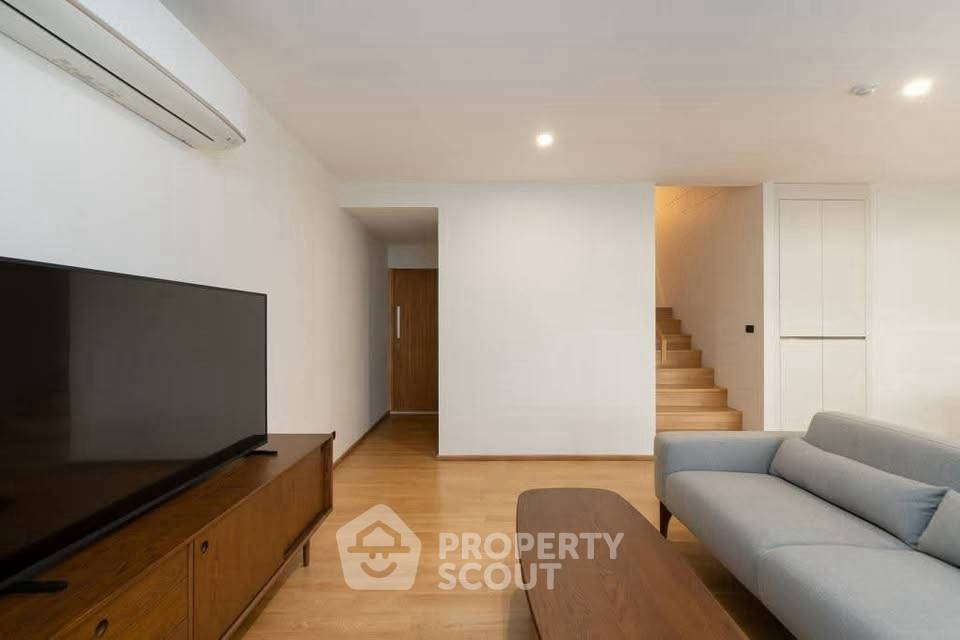 รูป คอนโด 2-ห้องนอน ที่ วอน นภา สุขุมวิท 38 คอนโดมิเนียม ใกล้ BTS ทองหล่อ (ID 2220988) - รูปที่ 3/10