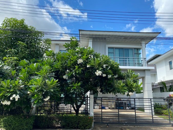 ให้เช่าบ้านเดี่ยว 2 ชั้น หมู่บ้านเพอร์เฟคเพลสรังสิต 58 ตรว. บิวท์อินทั้งหลัง บ้านสวยบรรยากาศรีสอร์ท ส่วนกลางทะเลสาบ 100 ไร่ ติดทางด่วนบางพูน