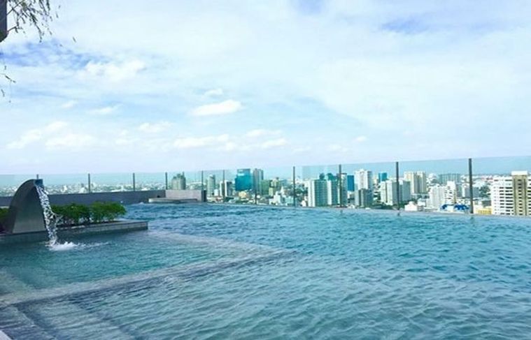 Luxury 2-Bedroom Condo with Unblocked City View H Sukhumvit 43